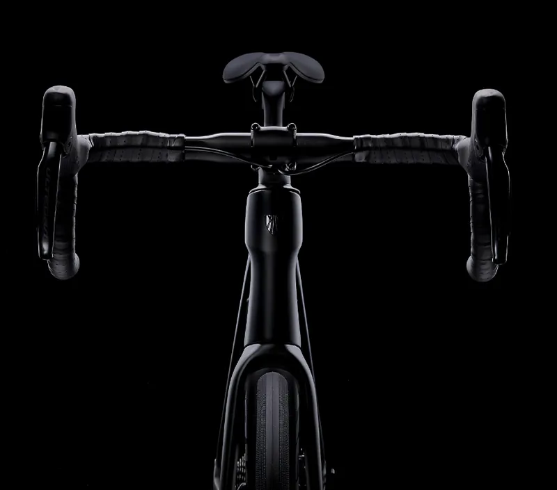 Trek Domane SLR 7 Gen 4 Carbon Road Bike 2024 in Smoke-4